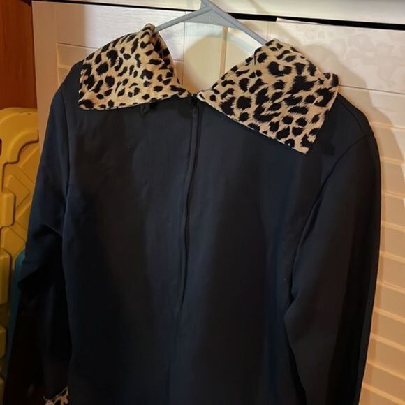 Vintage Storybook Tunic Blouse - Picture 10 of 11